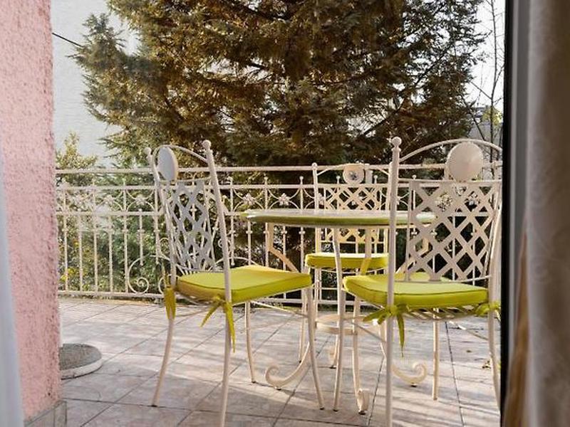 A3B8A9EF751E725FB4D8E84180BDA3C7