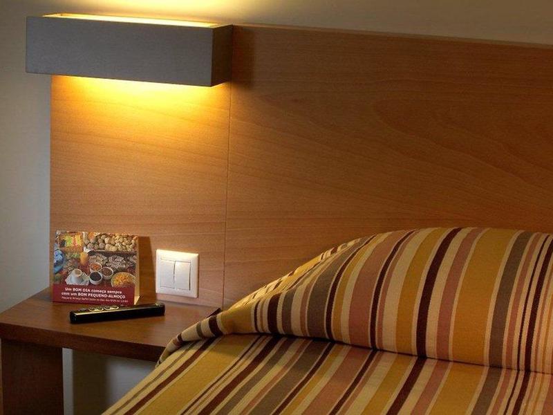 B7ED824AD28B973BE2665B0EA96F876A