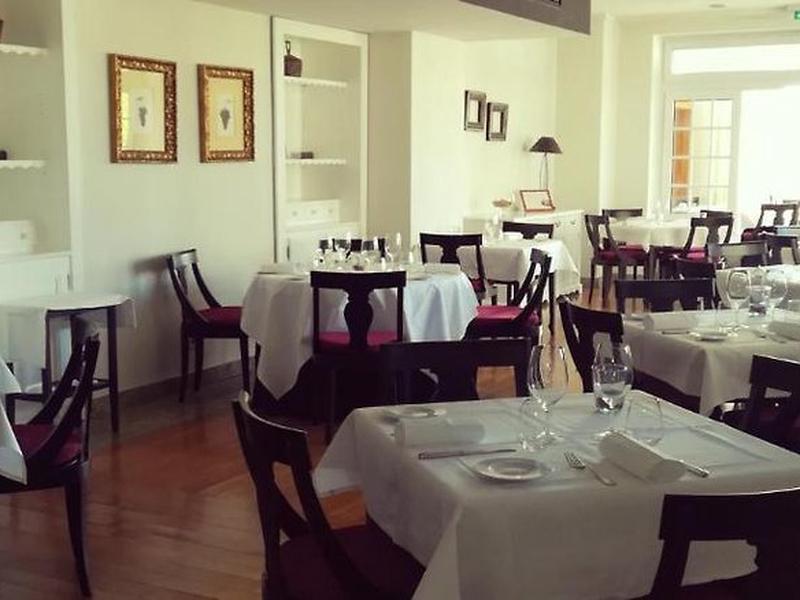 911AE10384DBF0E6116E484A8D7B40B2