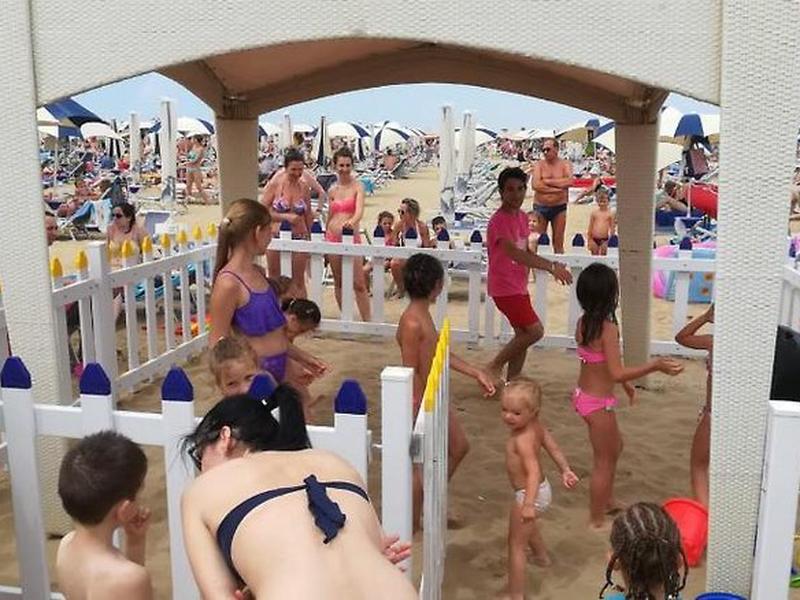 EDD71A2F64777FD873D0173675D42C23