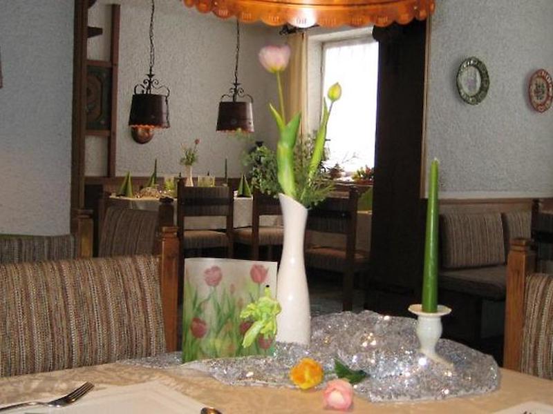 11C34E64C4CCCB4DA619E260E5C5B5CE