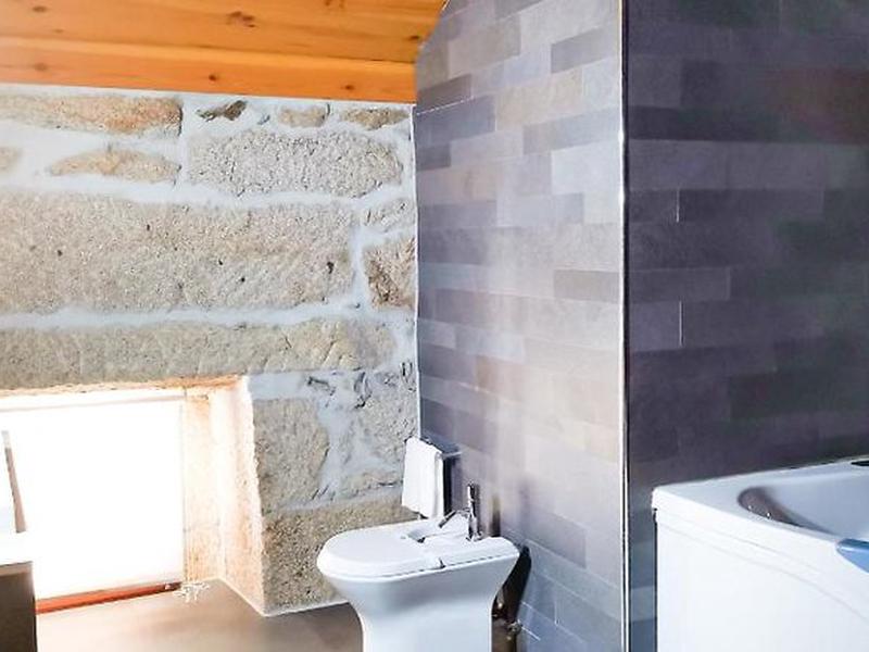 9F1326E5C164C09E8A3F58723BF80688