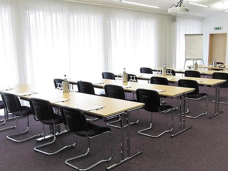 BEE3200E832F6874953C7391B520D1C4