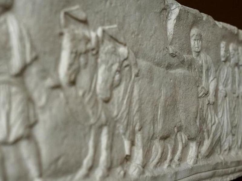 D97CB9D844AA5D7027C28F483E15F056