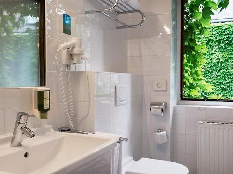 ABC21B55625EB9839C06911399BBC9AD