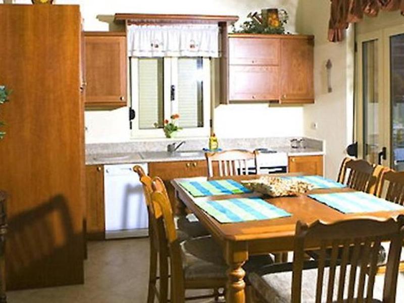 2ABDEFBA3155EECB6F20F25D0E62957A