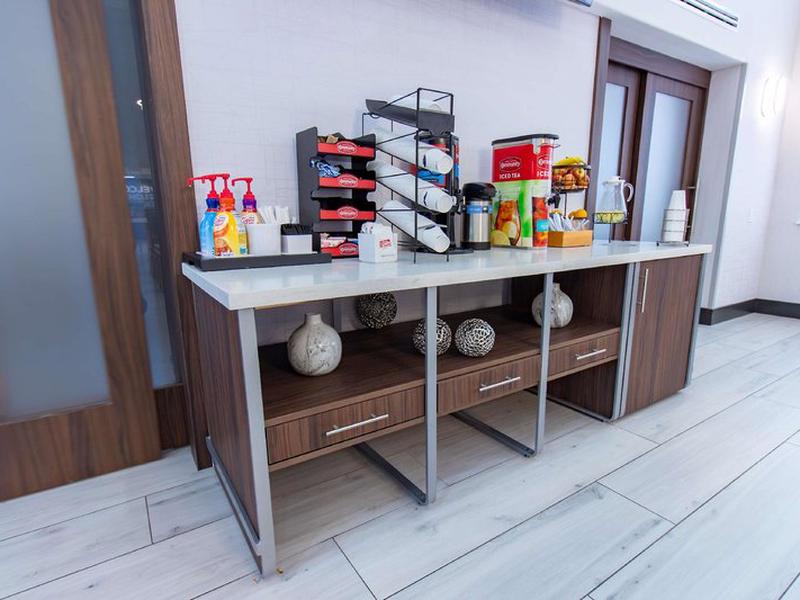 907B0CF87EF041A659D19933D7264E0B