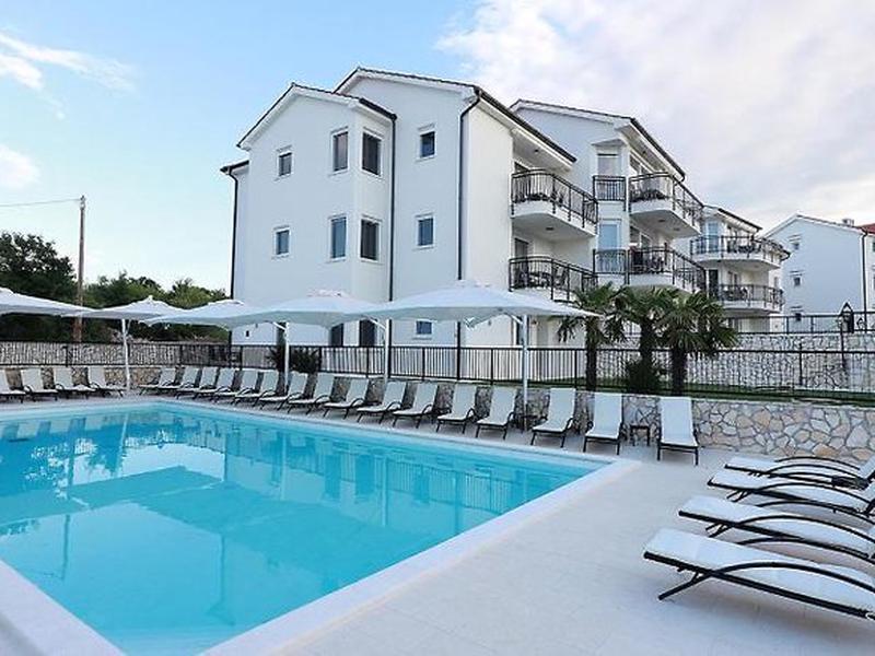 B8F28C0754628D1BCE5D8A17E83D02A4