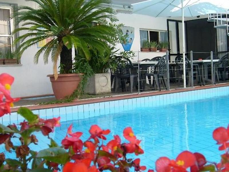 10BCB71A769477ECDB1BA4709BD3D2FF