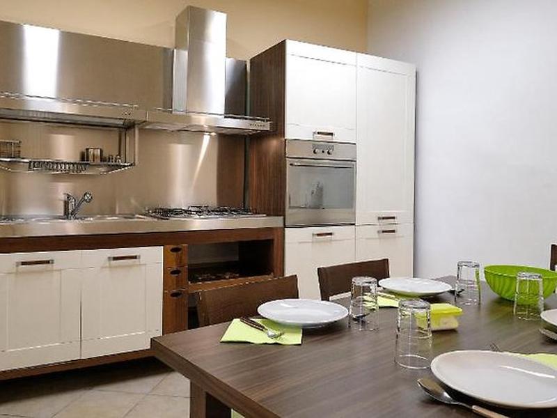 F5BC7DEFE8F127F694A16D8D242252F3