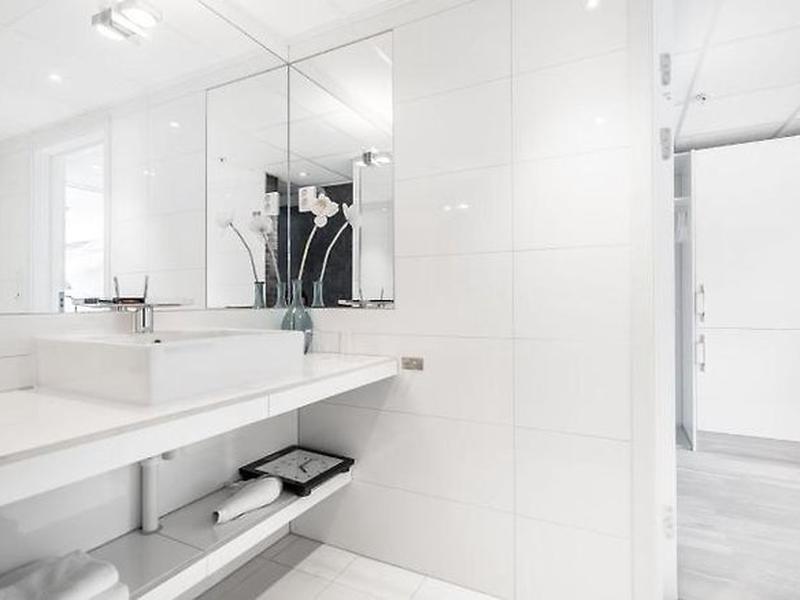 F20CB8AFEDCC18755DB7AAE5D76CE90F