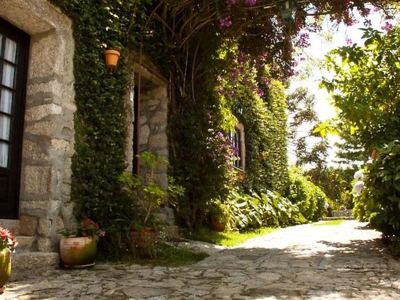 656A332CFB3510C664BE52B23737A4C1