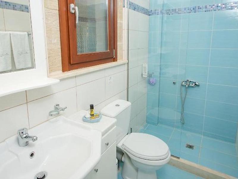 3053476B074834662A6DFE0E1B64E544