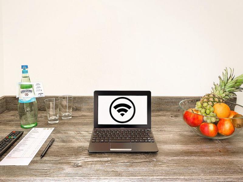 3A6874AFE39F475580C70FC6BADE19F3