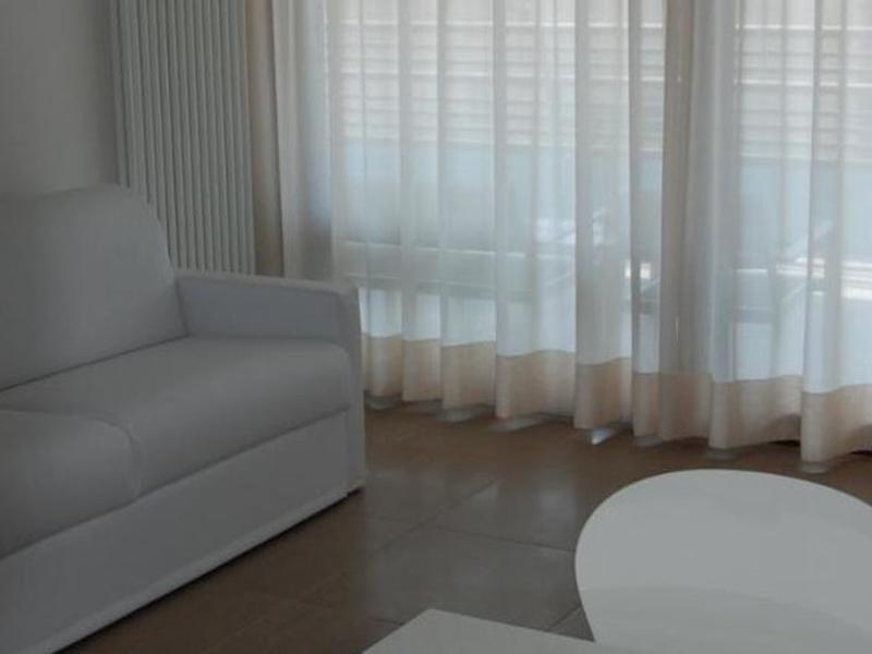 F2A2621A62788E6E3361CEE290FDBC62