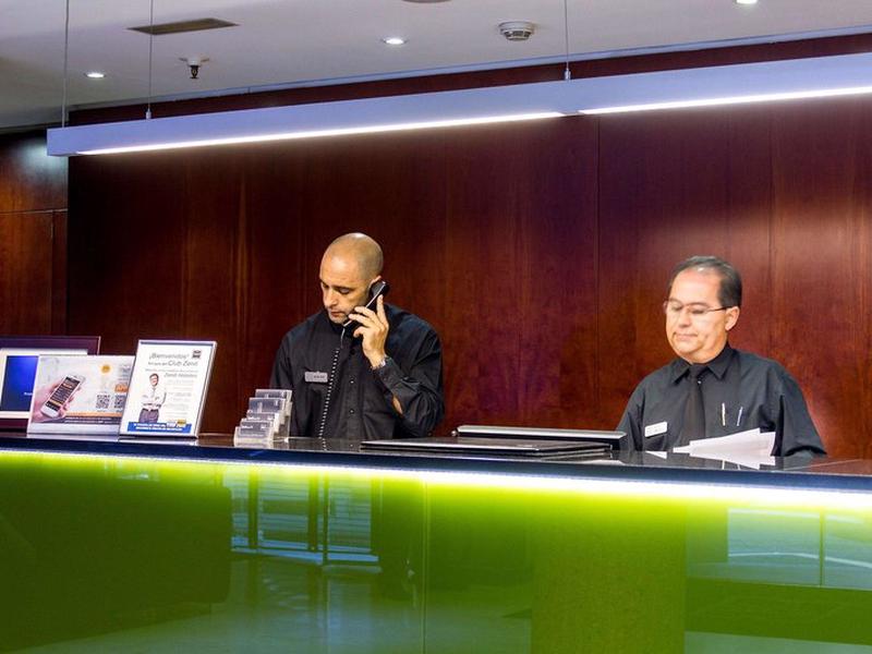 36EED2DC1DA77C25384EEA3C1818366E