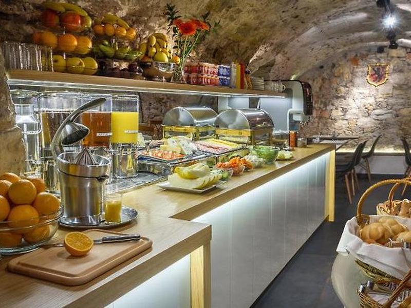 02C91349BF0481464A7B3FF81C2A24D6