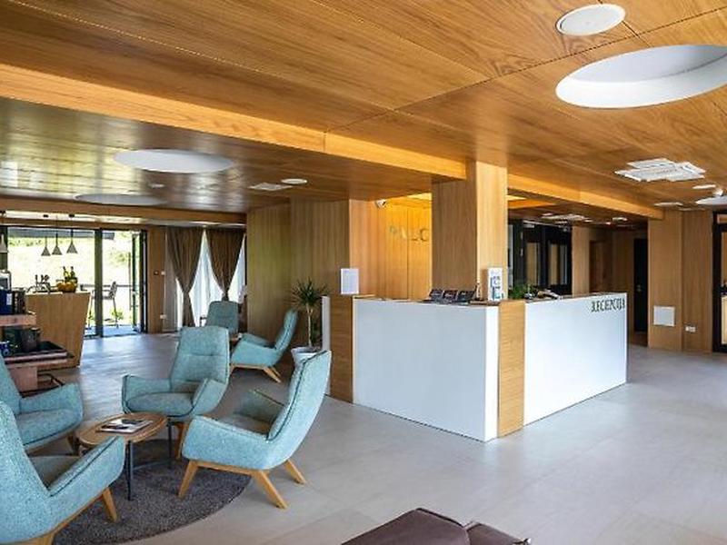 4646A3EA7E529811E4E2DEDF63994206