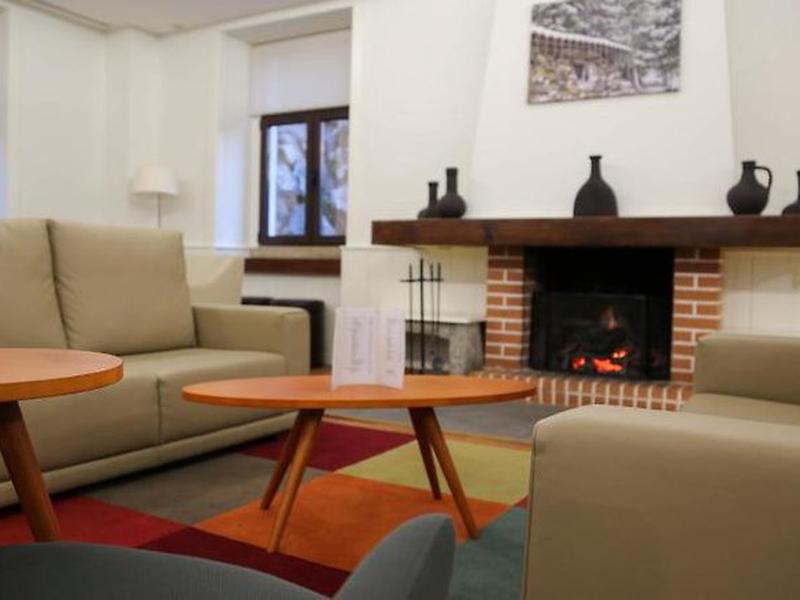 4FC41388D734F7D6982F543349CB9985