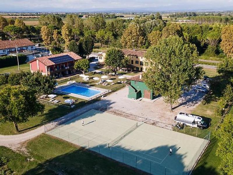 55D1094800EE5679F5A45A37FF98E8AF