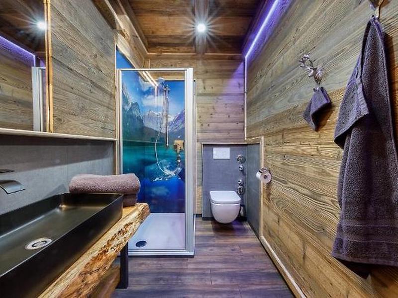 1A1B825594D252207AB0E3D8718FC9AC