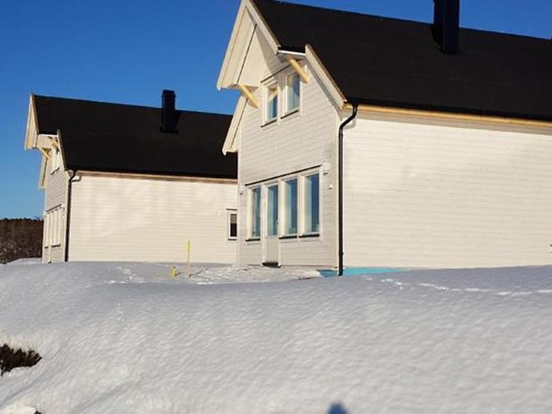 ECBF0FDA96B4C7014C03700661FF88E8