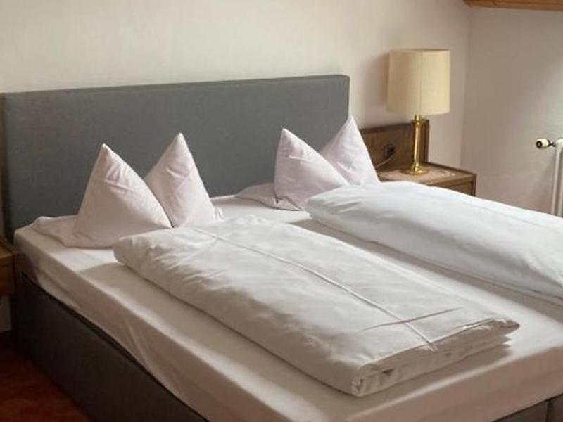 4E36ECCABD466A1882C9A2B940CD6D83