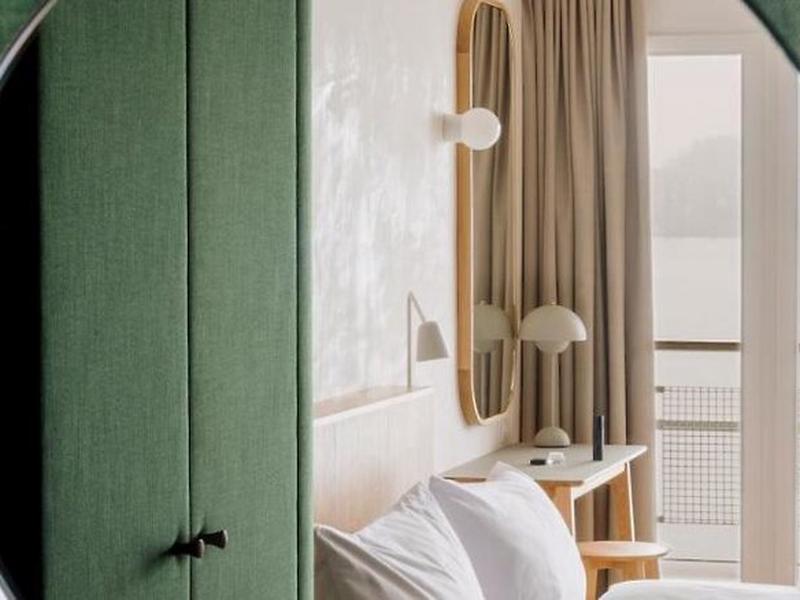 E9D56A9ED8F5F7CA91BC4D87361A1DF9