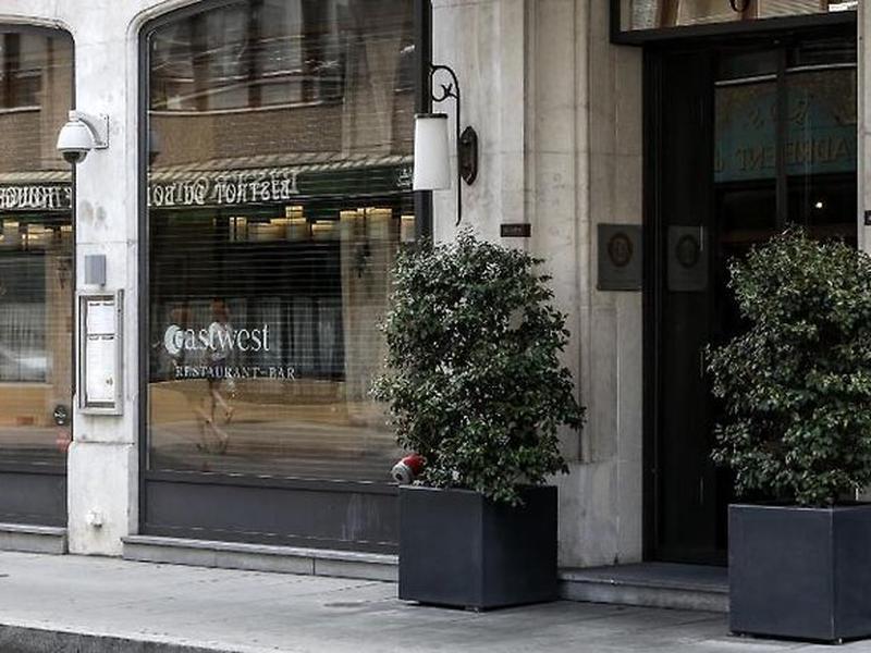 0FE8EF0DA2EB7D6B4800A1FE9977116A