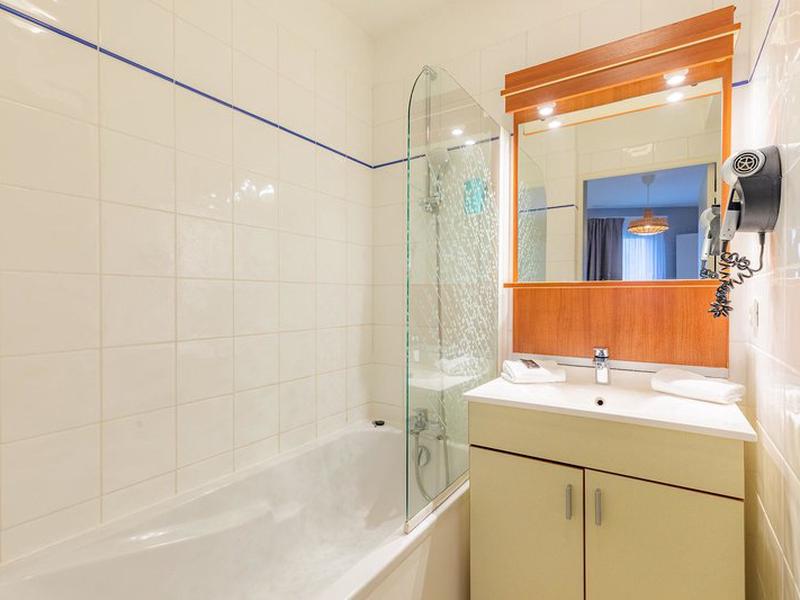 6A41518AF7807A830D5EC4DEC6E313E7