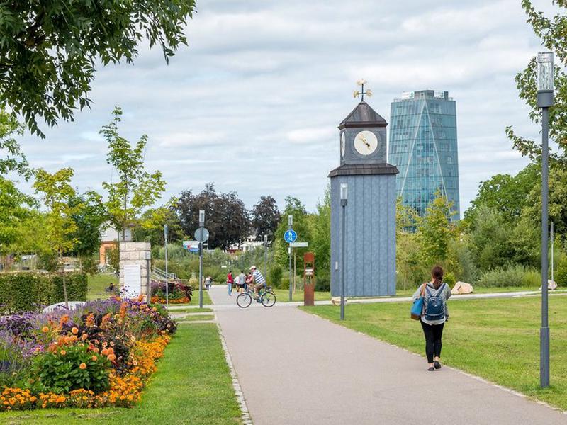 6A1939C0443AC8310D0C9305C00A906C