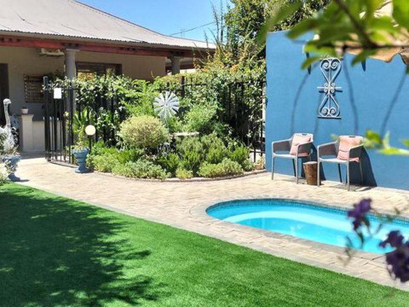 185B5E0F2D0AAC575F8E424742DD8653