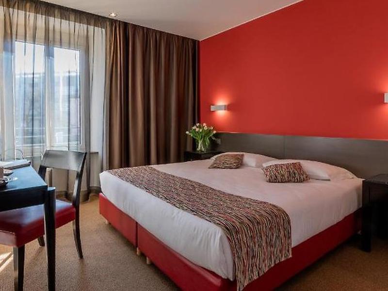 6F7C5F09379681CFE3FE28DE737E66D1