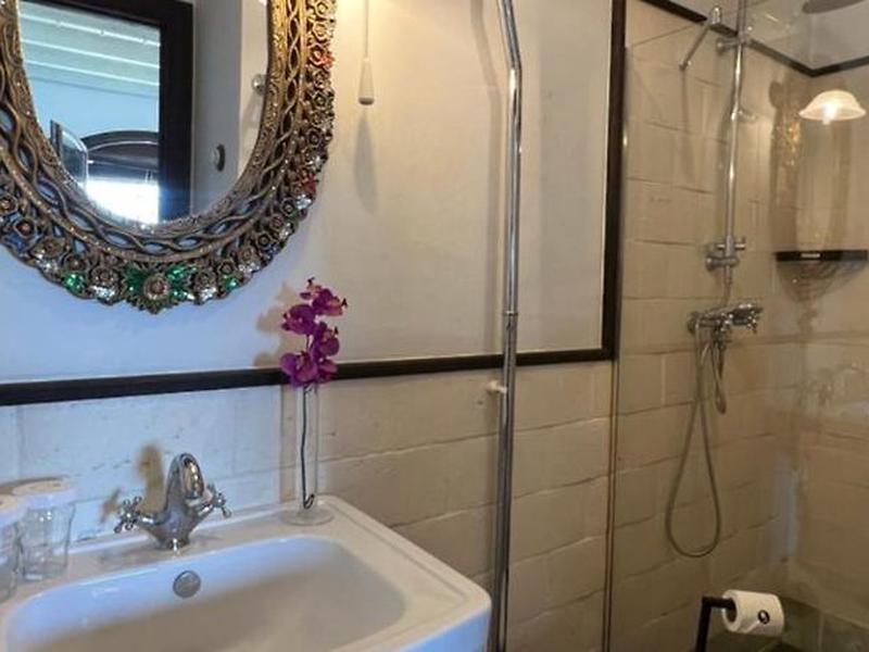 CABD633838E5902EE2C7AC68AD8B45DB