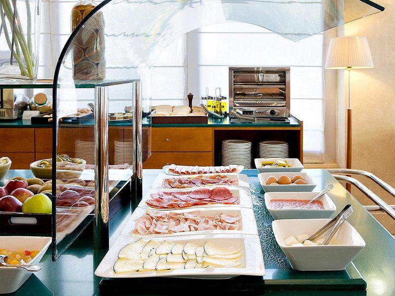 8F63BC9849D38229577370DD99F53B7F