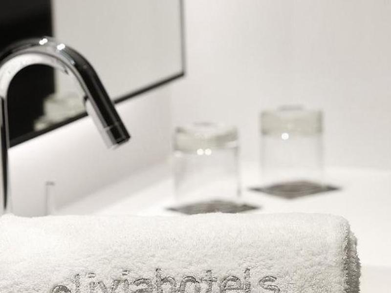 9FE0974AAC91A15CAA648D8C2F806007