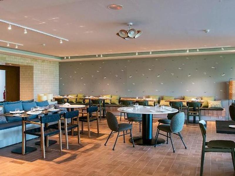 B61FAA9852D3381E94B19D45FDDB903A