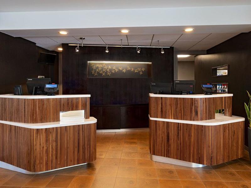 E54F999D58B7AA738532149517FCFF4C