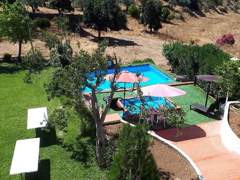 D9815C08113FC0BD65208A54E95AEE28