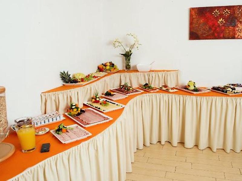 5ADD35077A226D337CAC65CCE6E57F03