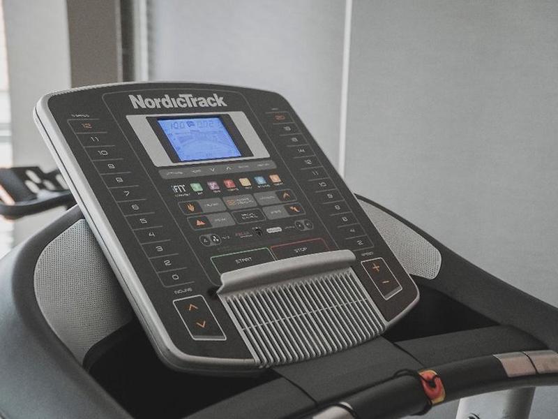 CB3642C31EB136D104E35B5DFF69AE1F