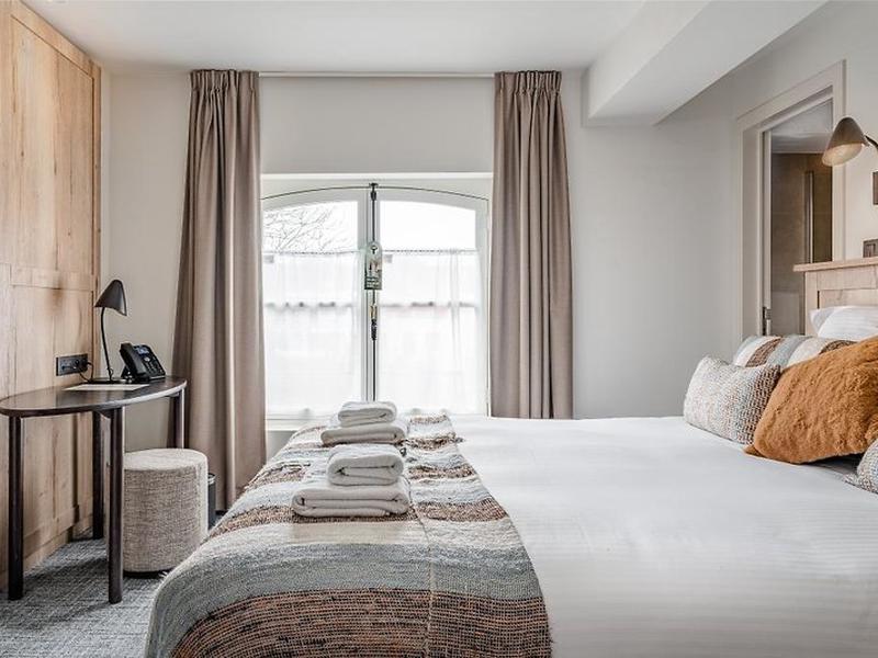 DD7CDC307983C4636D3ED23CD71F2D34