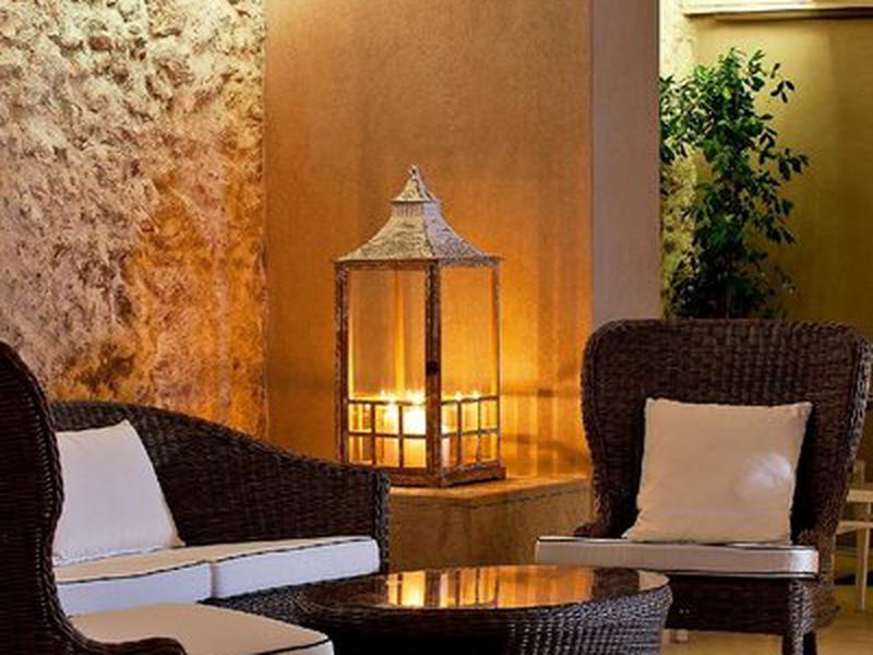 0021F99CC62F374D9A44D17A28C1545B