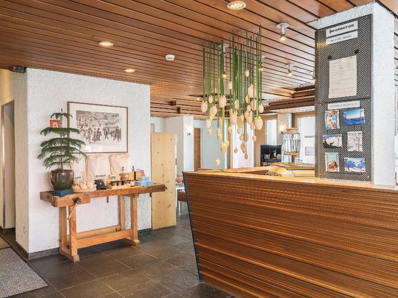 F6175EC2422B16CC1FBA516457EBBC37