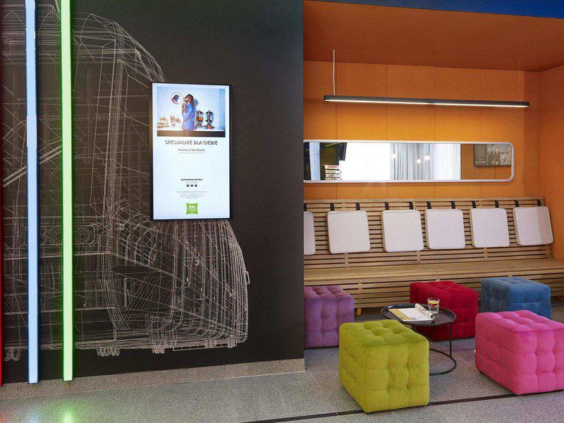 2F8C181C80871811CDE9B4B04C1E2190