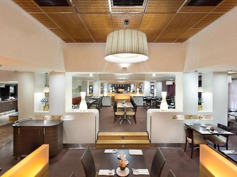 09E7EAB35371B5B4418E5CA2C3BEAB11