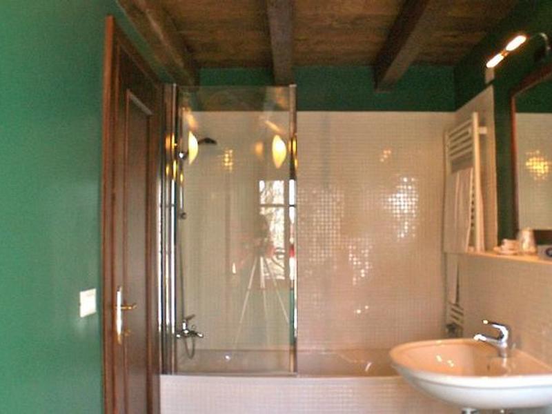 C6A340F2F27A71E365BECC090D51DA3F