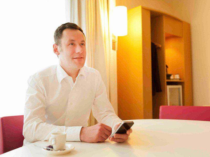 F94FB2A7B3B09660DE95C15E9A69E396