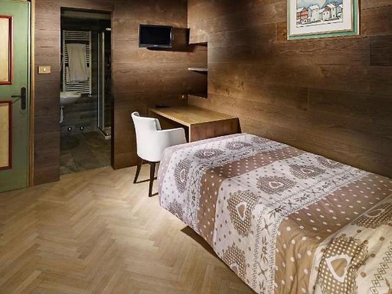 84DF6190889299C1112558FF2DCDC59D