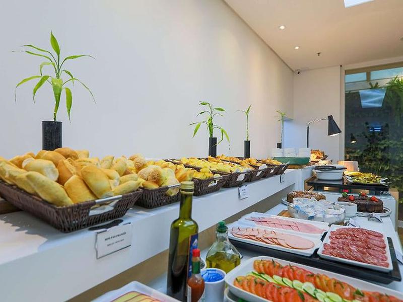 33428FAB728540216079924E09C78516